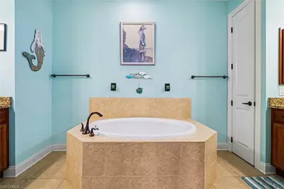 2127 SE 17th Pl, Cape Coral, FL 33990 - Photo 15