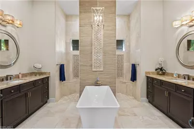 2401 SW 52nd St, Cape Coral, FL 33914 - Photo 23