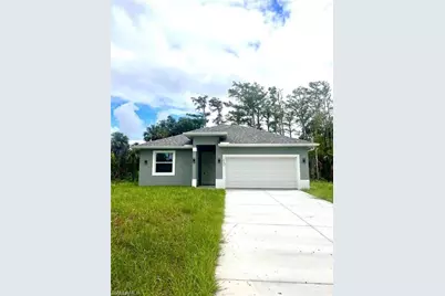 1032 Hilton Ct, Labelle, FL 33935 - Photo 1