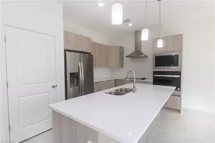 1032 Hilton Ct, Labelle, FL 33935 - Photo 3