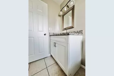 706 SE 13th Ct #J, Cape Coral, FL 33990 - Photo 23