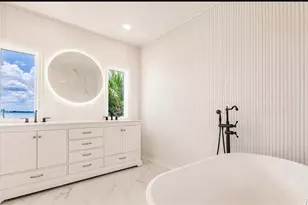 4369 Cypress Ln, Fort Myers, FL 33905 - Photo 11
