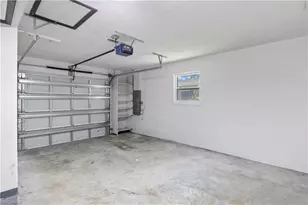 215 Santa Monica Ct, Cape Coral, FL 33904 - Photo 25