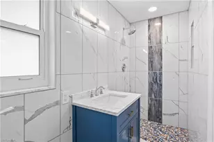 215 Santa Monica Ct, Cape Coral, FL 33904 - Photo 21