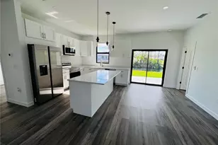 1924 NE 33rd Ln, Cape Coral, FL 33909 - Photo 13