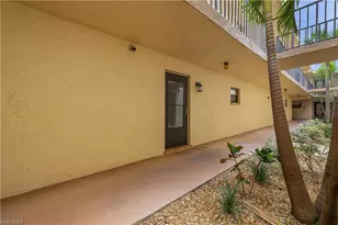 12501 McGregor Blvd, Fort Myers, FL 33919 - Photo 3