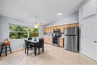 16532 Wellington Lakes Cir, Fort Myers, FL 33908 - Photo 5