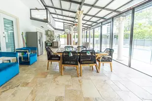 7345 N Oakmont Dr, Hialeah, FL 33015 - Photo 21