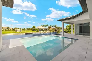 816 NW 39th Ave, Cape Coral, FL 33993 - Photo 5