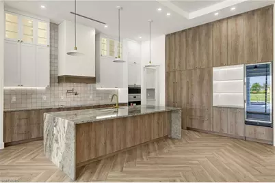 816 NW 39th Ave, Cape Coral, FL 33993 - Photo 13