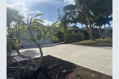 2010 Kismet Pkwy W, Cape Coral, FL 33993 - Photo 7