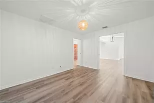 5840 Crabwood Ct, Fort Myers, FL 33919 - Photo 31