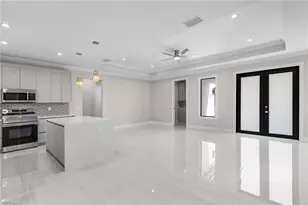 1332 Desoto Blvd S, Naples, FL 34117 - Photo 5