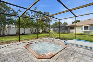 1914 SE 16th St, Cape Coral, FL 33990 - Photo 37