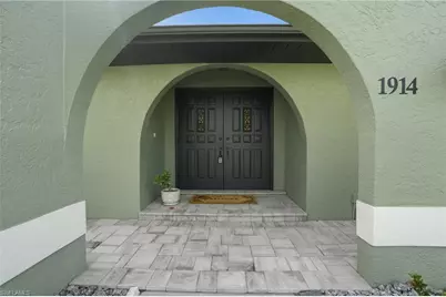 1914 SE 16th St, Cape Coral, FL 33990 - Photo 3