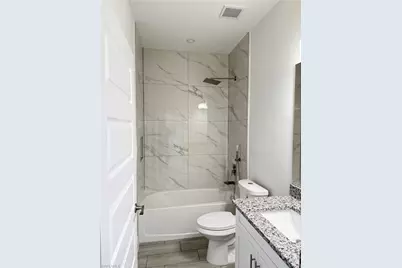 4108 20th St SW, Lehigh Acres, FL 33976 - Photo 7