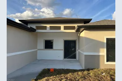 4208 10th St SW, Lehigh Acres, FL 33976 - Photo 3