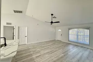 2600 SW 22nd Pl, Cape Coral, FL 33914 - Photo 3