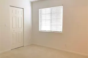 8073 Pacific Beach Dr, Fort Myers, FL 33966 - Photo 17