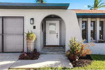 4407 SW 18th Pl, Cape Coral, FL 33914 - Photo 7