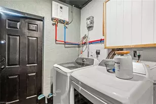 614 NE 1st Ave, Cape Coral, FL 33909 - Photo 35