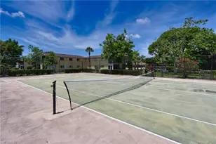 8109 Country Rd, Fort Myers, FL 33919 - Photo 17