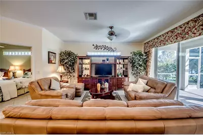 2260 Rio Nuevo Dr, North Fort Myers, FL 33917 - Photo 11