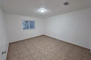 2148 Dora St, Fort Myers, FL 33901 - Photo 3