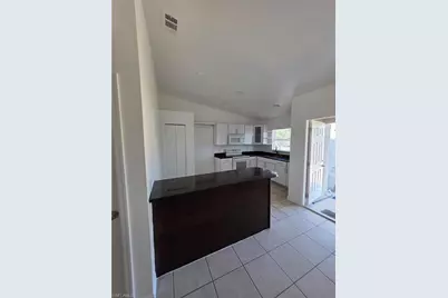 1248 Columbus Blvd #B, Fort Myers, FL 33913 - Photo 5