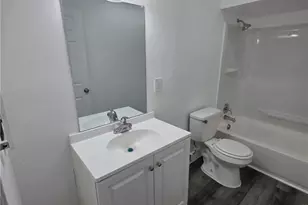 2708 Broadway, Fort Myers, FL 33901 - Photo 9