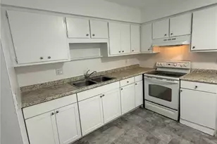 2708 Broadway, Fort Myers, FL 33901 - Photo 9