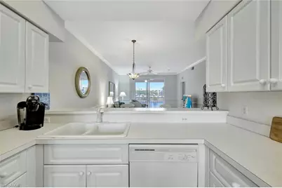 16595 Lake Circle Dr #224, Fort Myers, FL 33908 - Photo 11