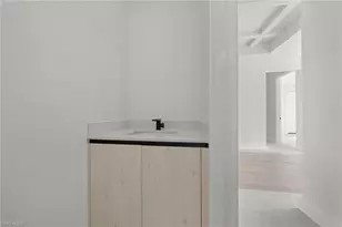 325 NE 15th Terrace, Cape Coral, FL 33909 - Photo 13