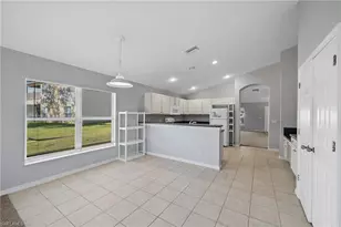 2832 Amberwood Ln, Naples, FL 34120 - Photo 23