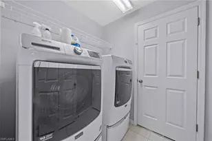 2832 Amberwood Ln, Naples, FL 34120 - Photo 41