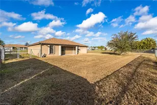 1908 SW 12th Terrace, Cape Coral, FL 33991 - Photo 27