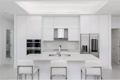 618 Parker Ave S, Lehigh Acres, FL 33974 - Photo 5