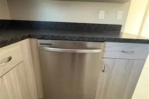 3608 SW 7th Pl, Cape Coral, FL 33914 - Photo 9