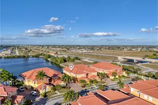 178 Shadroe Cove Cir, Cape Coral, FL 33991 - Photo 5