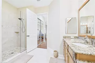 178 Shadroe Cove Cir, Cape Coral, FL 33991 - Photo 29