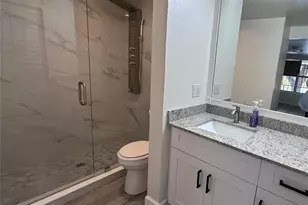 5219 Treetops Dr, Naples, FL 34113 - Photo 9