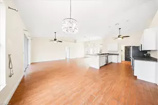 816 Cortez Ave, Lehigh Acres, FL 33972 - Photo 19