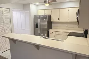 8893 Somerset Blvd, Fort Myers, FL 33919 - Photo 5