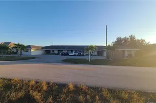 930 SW 47th Terrace, Cape Coral, FL 33914 - Photo 1