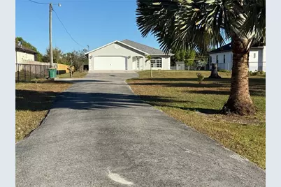 3761 39th Ave NE, Naples, FL 34120 - Photo 3