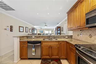 7008 Foxfire Dr, Fort Myers, FL 33919 - Photo 7