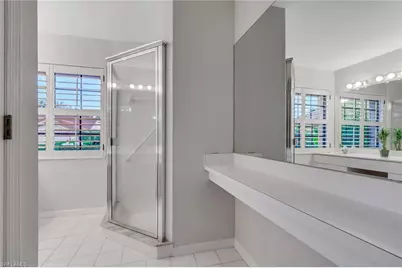 12772 Yacht Club Cir, Fort Myers, FL 33919 - Photo 15