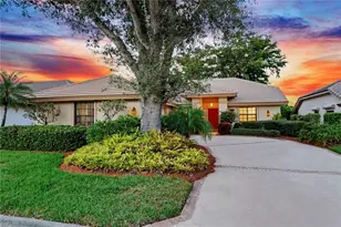 12772 Yacht Club Cir, Fort Myers, FL 33919 - Photo 21