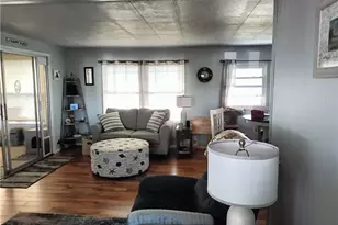 524 Timber Ln S, North Fort Myers, FL 33917 - Photo 5