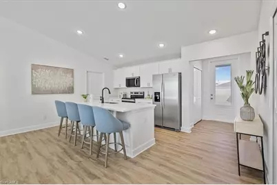 1016 NW 20th Ter, Cape Coral, FL 33993 - Photo 23